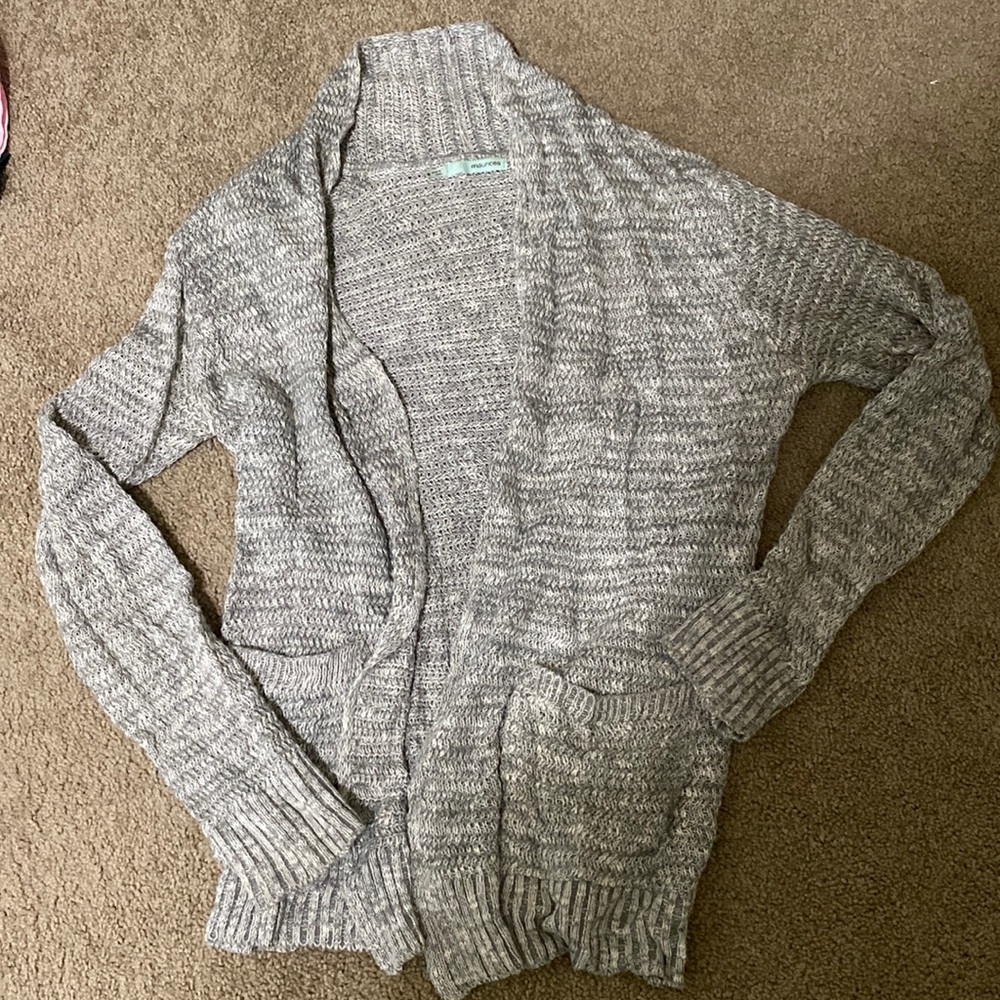 Maurice’s open front cardigan; light gray; size M
